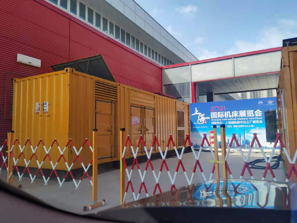 灌云出租发电机-柴油发电机和汽油发电机哪个更好一些?